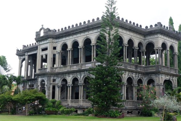 Bacolod City’s Ruins A Glimpse into the Past